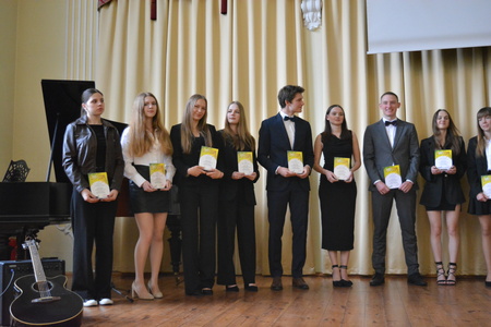 Pożegnanie maturzystów