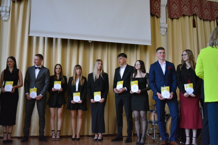 Pożegnanie maturzystów